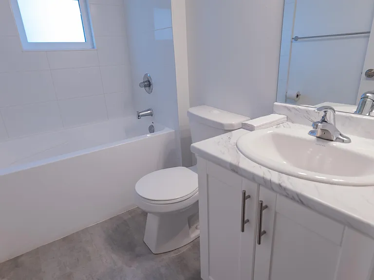 2185 Oxford St #103 — Photo 14