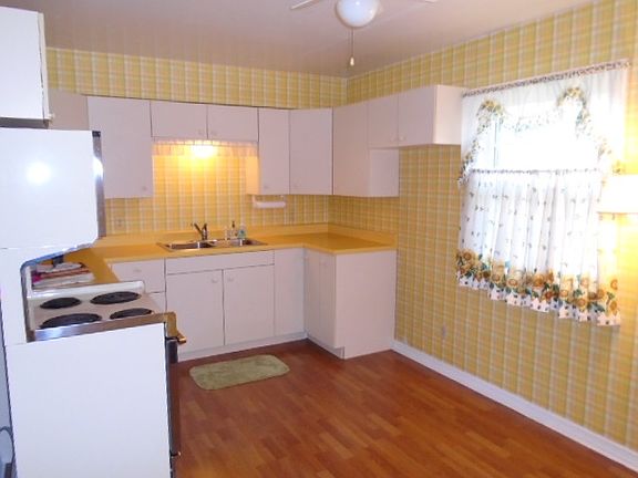 5th image of 6409 N 1st St