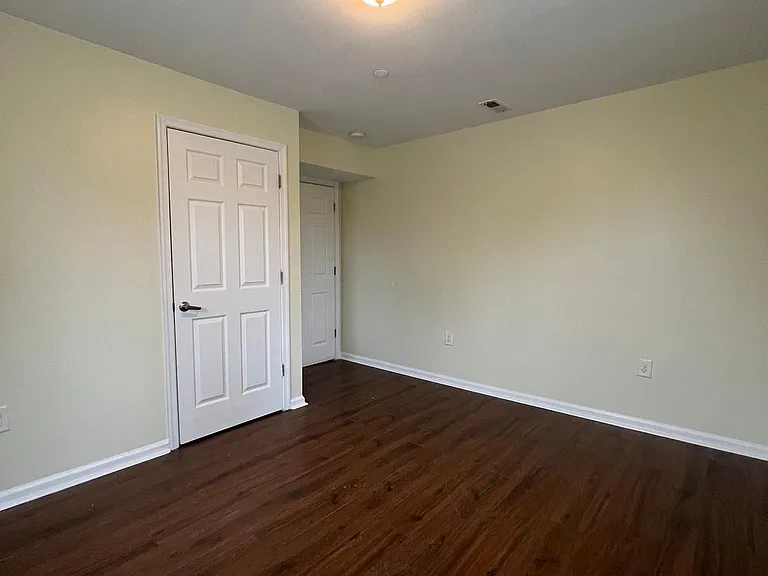 4300 Liberty Heights Ave #1D — Photo 11