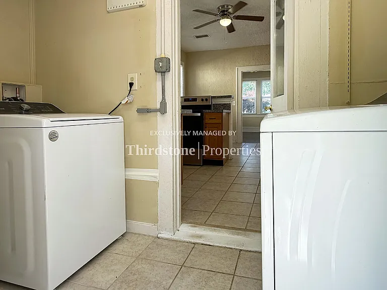 4718 Ramona Blvd — Photo 21