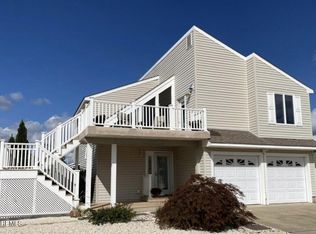 104 Catherine Ln, Manahawkin, NJ 08050