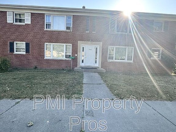 2nd image of 3800 N 76th St Unit 2