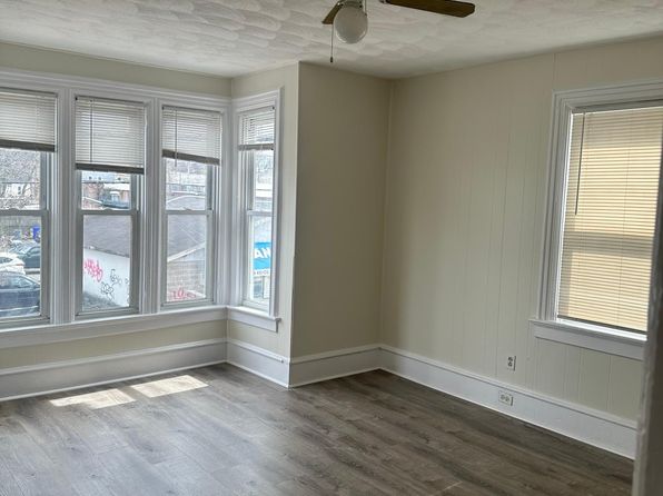 120 Valley St APT 2