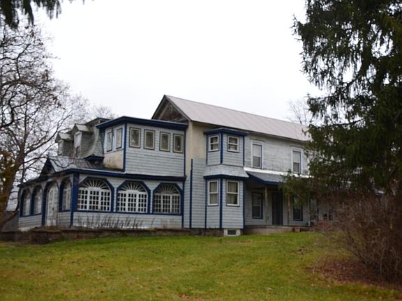 2nd image of 158 The Portage