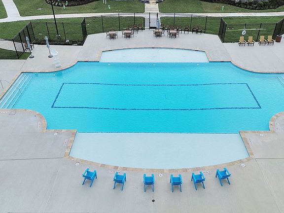 4th image of 10211 Alpine Lake Ln #1202