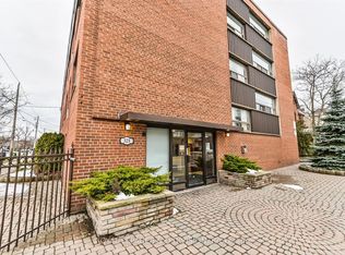 325 Sammon Ave #205, Toronto, ON M4J 2A1
