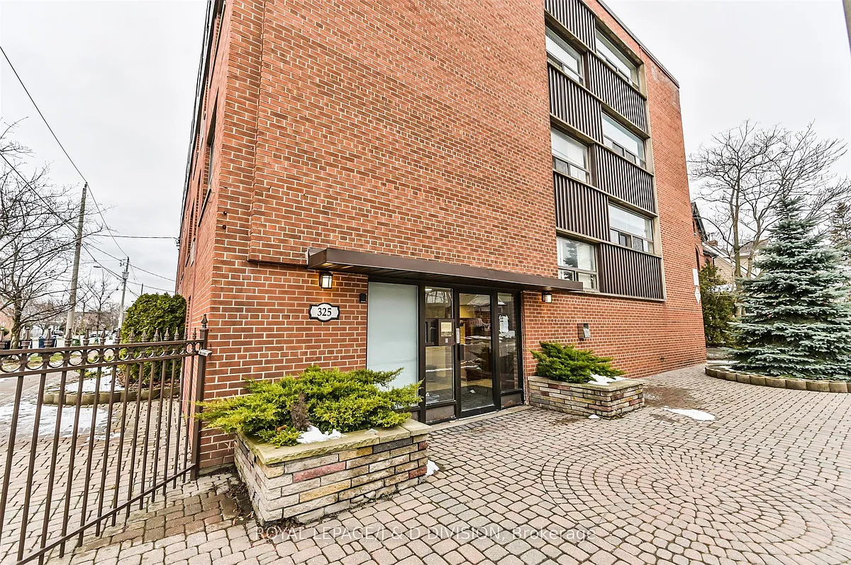 Building Photo - 325 Sammon Ave #105