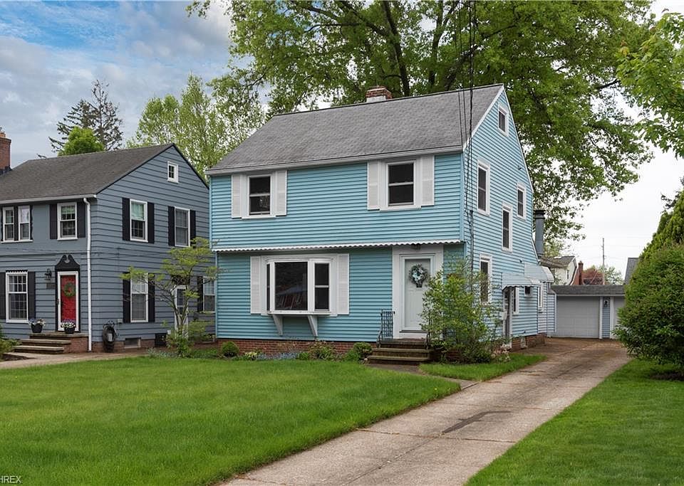 1st image of 21885 Cromwell Ave