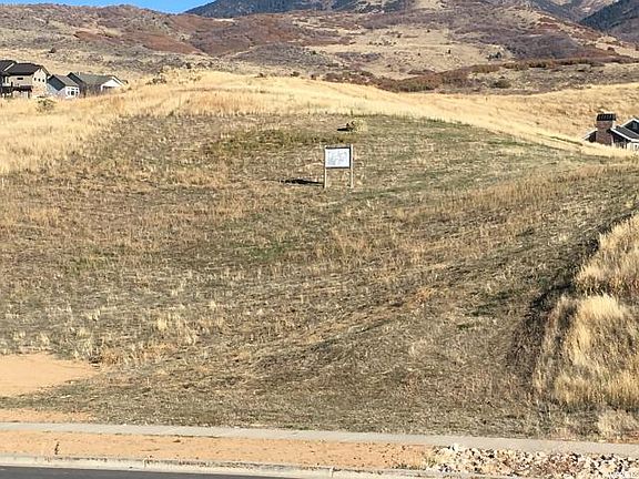 3rd image of 6158 Hidden Hills Dr
