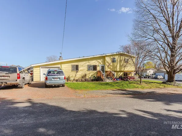 717 Cedar Ave, Lewiston, ID 83501