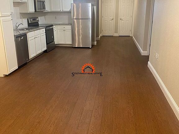 3rd image of 1308 Mission Dr #B
