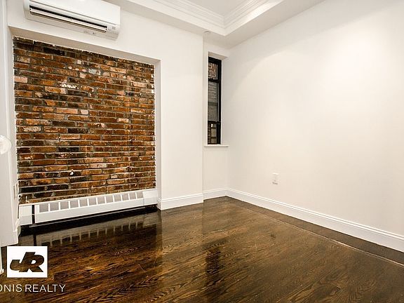 4th image of 328 E 4th St #3AA