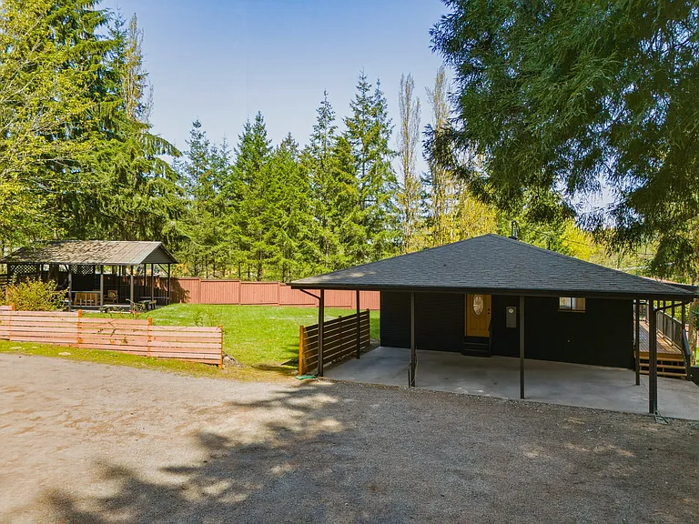 1366 SE High Ridge Ct — Photo 5