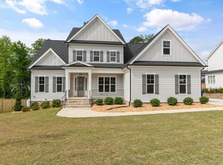 816 Crimson Ridge Trl, Fuquay Varina, NC 27526