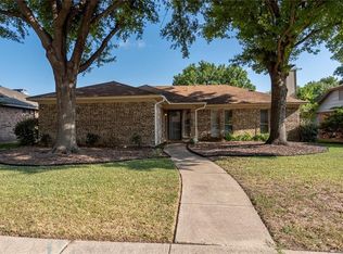 1009 Holland Dr, Garland, TX 75040