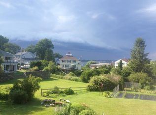 32 Cloutmans Ln, Marblehead, MA 01945