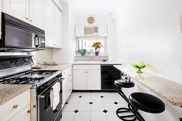 Sold by Sotheby's International Realty | media 24