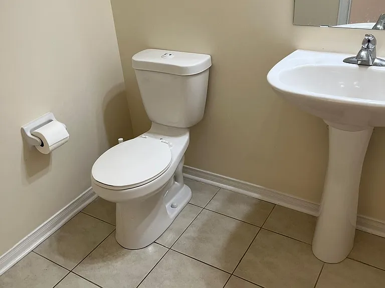 23 Spruce Pine Cres — Photo 9