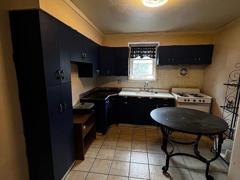 6915 Park Heights Ave #2 — Photo 3