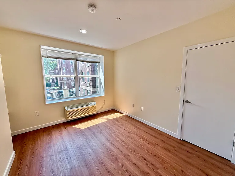 241-55 S 49th St #207 — Photo 17