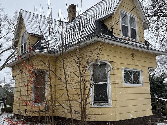 2nd image of 314 Euclid Ave