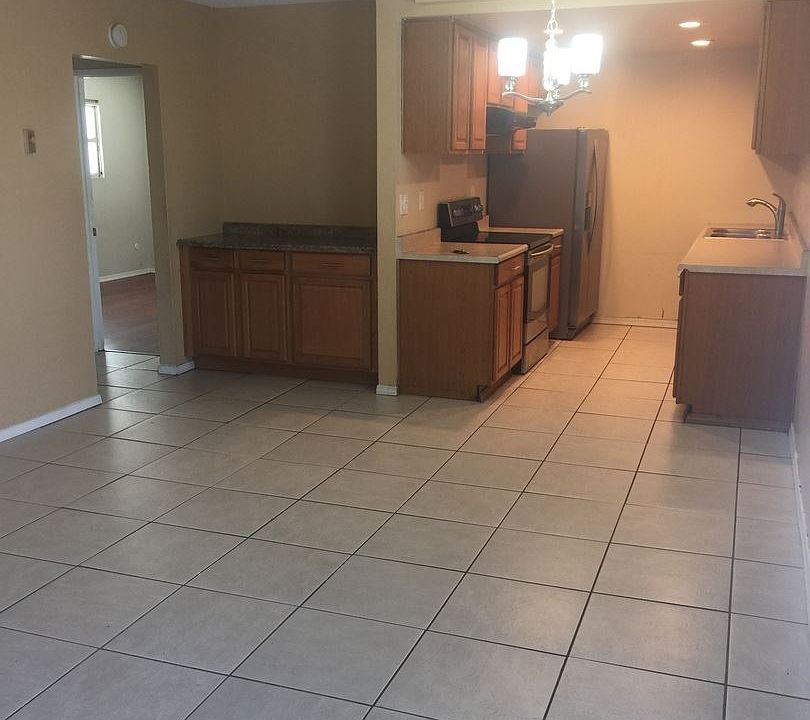 2nd image of 4269 50th St APT 08
