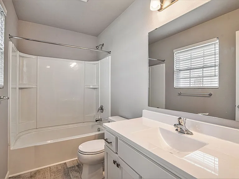 188 Primrose Ln — Photo 15