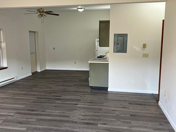 5th image of 1321 Kunkletown Rd #104