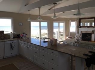 917 Dune Rd, Westhampton Beach, NY 11978