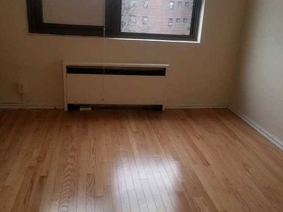 4th image of 411 Park Pl APT 5H
