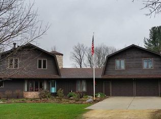 353 Cummings Rd, Caledonia, IL 61011