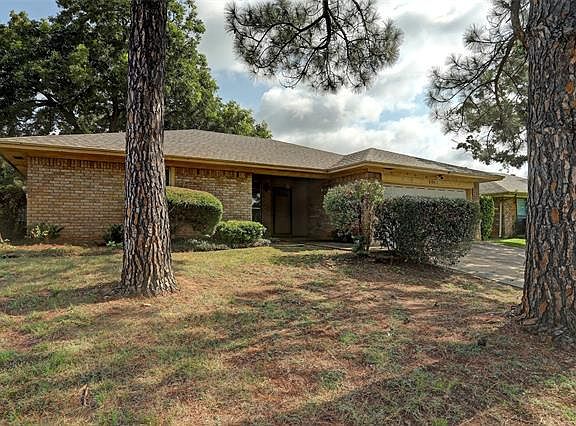 3rd image of 6003 Pleasant Hill Ct