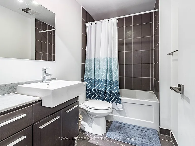 770 Bay St #2509 — Photo 8