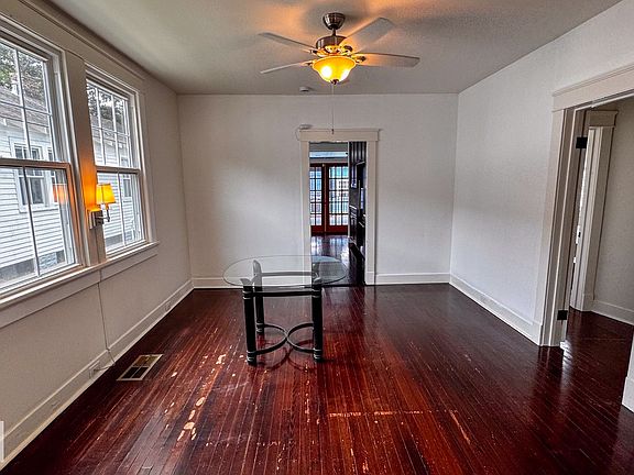 5th image of 1530-1532 Hillary St #1530