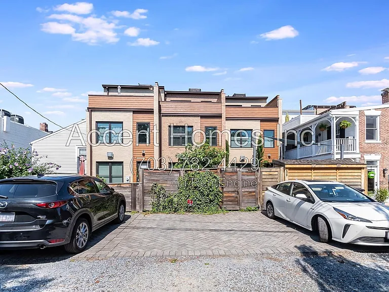 210 S Patrick St — Photo 35
