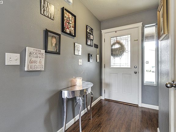 4th image of 2321 Annie Lou Ct