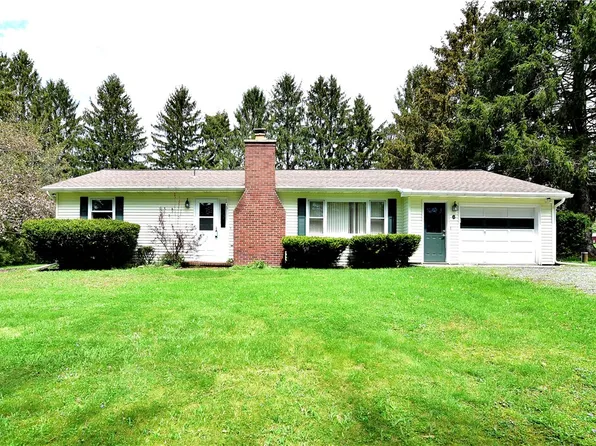 6 E Lansing Rd, Groton, NY 13073