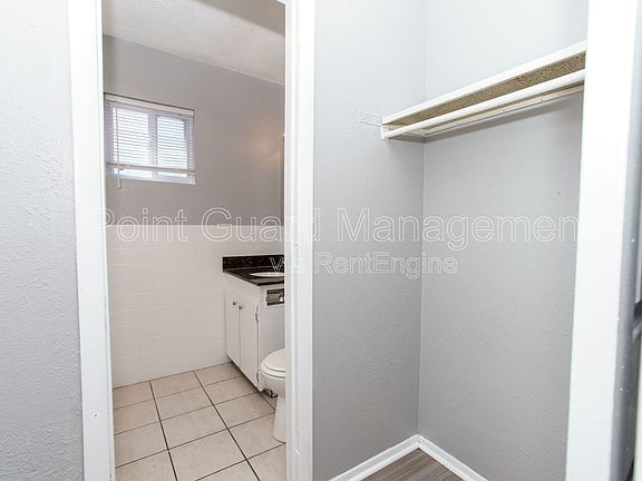 4th image of 816 N West St APT 11