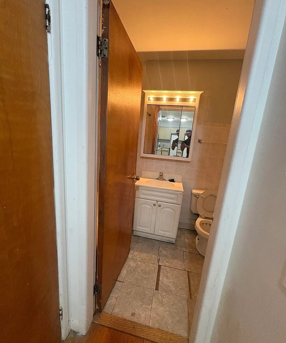 1 bed, $1,350 — Photo 4