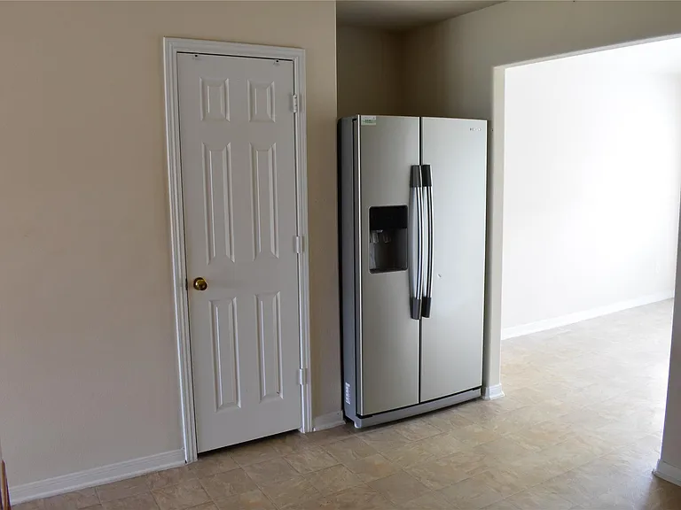 3610 Barkers Crossing Ave — Photo 13