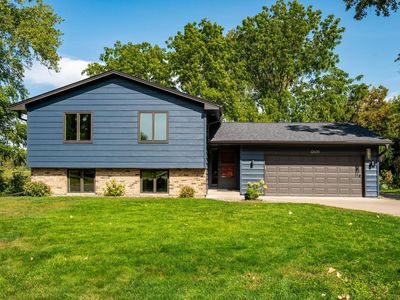 12630 28th Ave N, Plymouth, MN, 55441