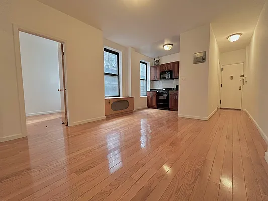 Rented by Taichi Fudosan | media 9