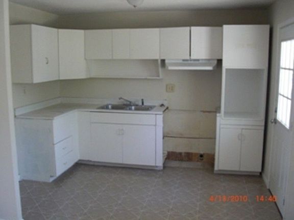 2nd image of 3526 Patton Dr