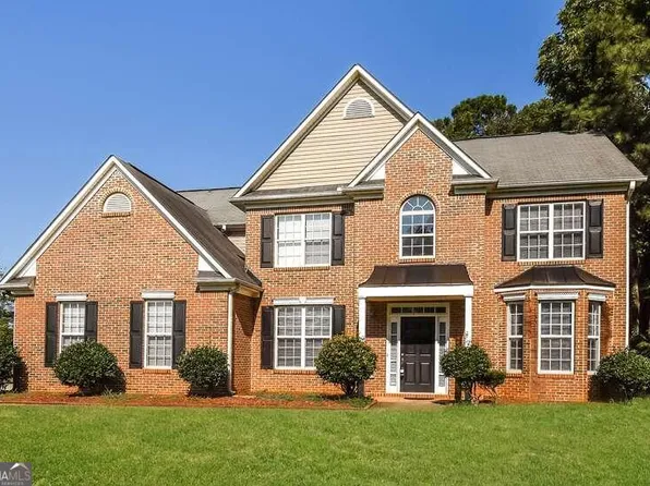 105 Argonne Dr, Fayetteville, GA 30214