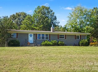 8121 Old Davis Rd, Norwood, NC 28128
