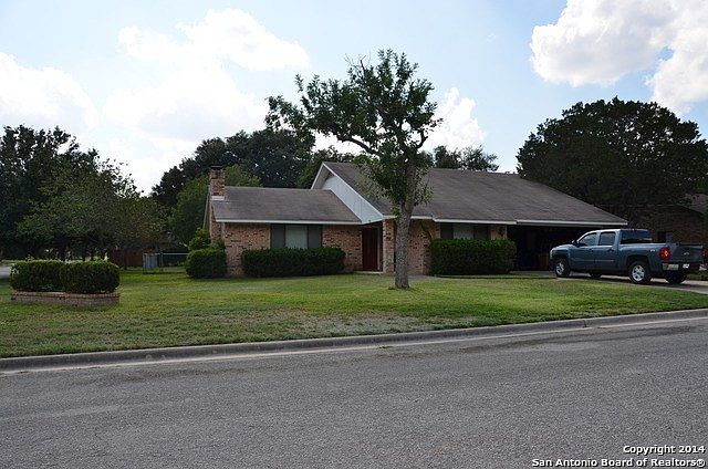 1st image of 403 Marymont Dr