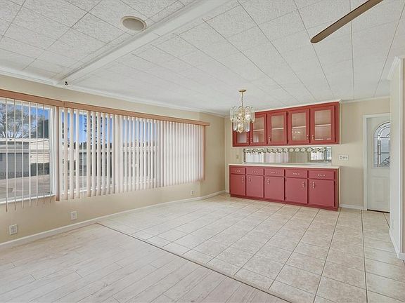 4th image of 6710 36TH AVENUE E #201
