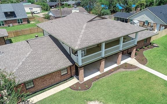 3rd image of 456 Archwood St