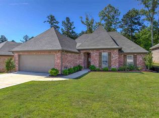 144 Greenfield Ridge Dr, Brandon, MS 39042