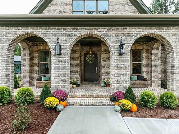 3rd image of 2203 Meadowcreek Dr Lot 351
